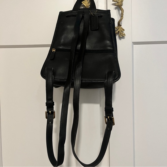 Coach Vintage Black Leather Drawstring Backpack 9791 - Picture 5 of 15